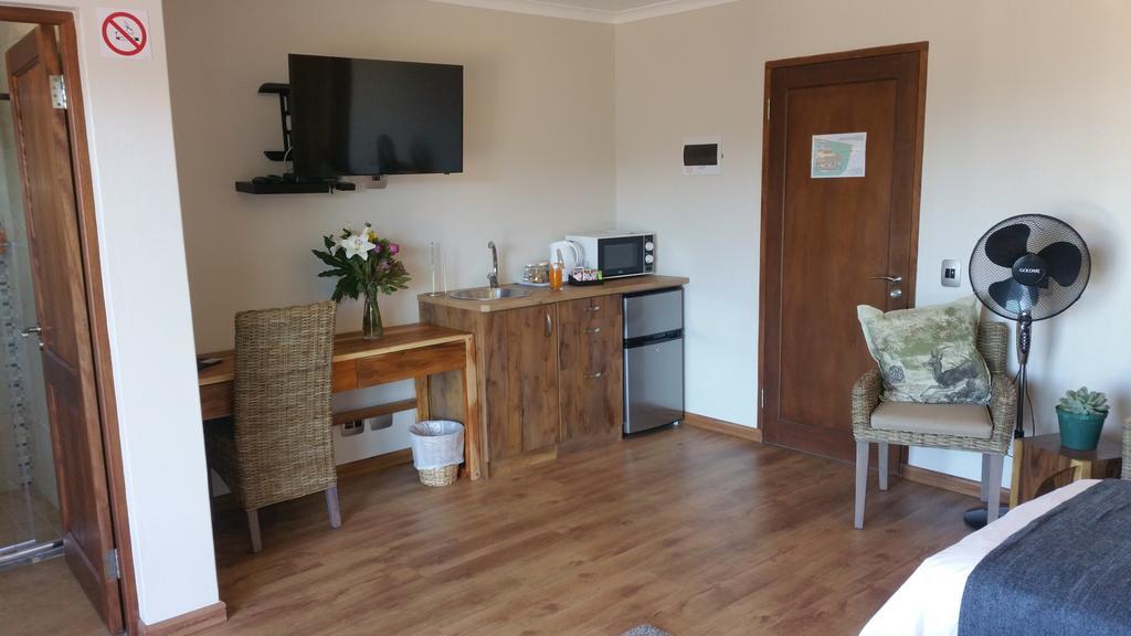Lala Panzi B&B Plettenberg Bay Extérieur photo